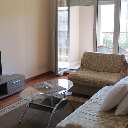 Apartments Oaza 2 Petrovac 객실 사진