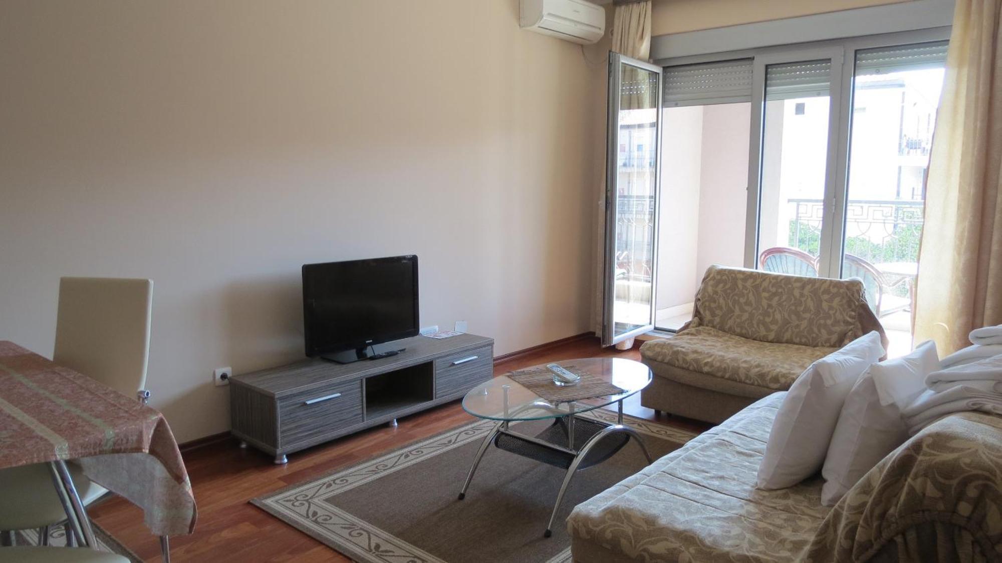 Apartments Oaza 2 Petrovac 객실 사진