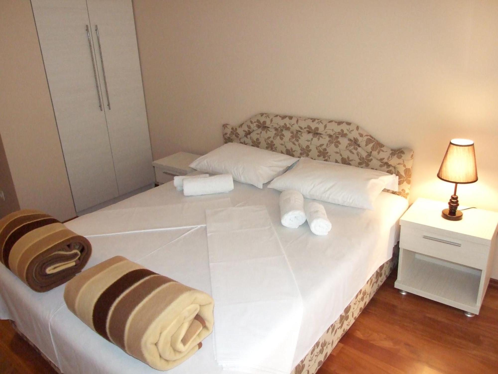Apartments Oaza 2 Petrovac 객실 사진