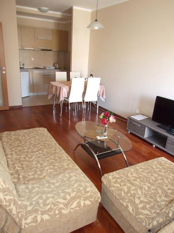 Apartments Oaza 2 Petrovac 객실 사진