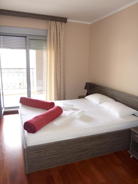 Apartments Oaza 2 Petrovac 객실 사진